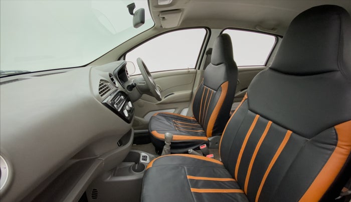 2017 Datsun Redi Go T (O), Petrol, Manual, 11,082 km, Right Side Front Door Cabin