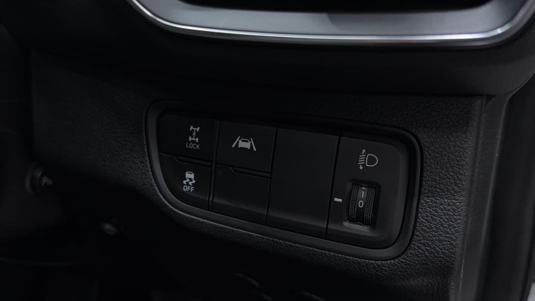 2023 Hyundai Santa Fe Crdi (AWD), Automatic, 53762 km, Utility Switches/Buttons