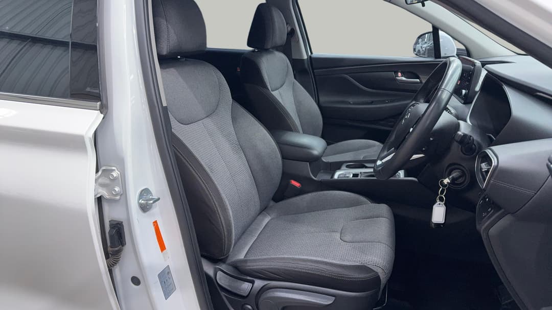 2023 Hyundai Santa Fe Crdi (AWD), Automatic, 53762 km, Right Side Front Door Cabin View