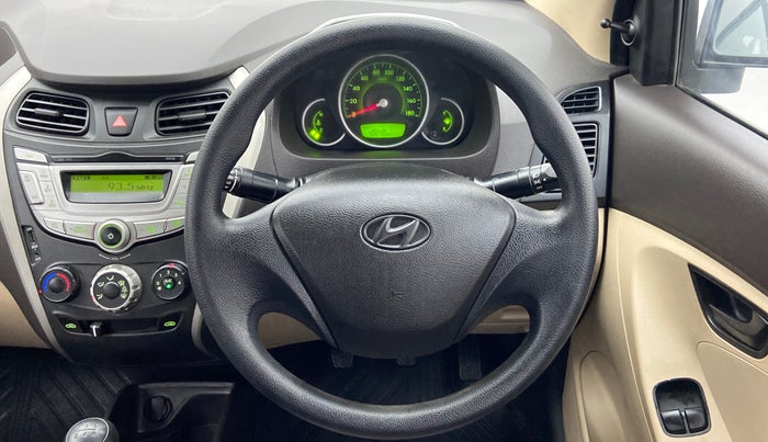 2015 Hyundai Eon MAGNA PLUS, Petrol, Manual, 40,348 km, Steering Wheel