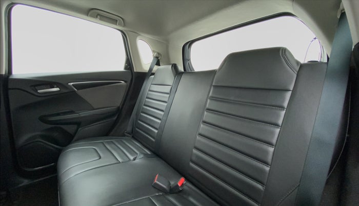 2018 Honda WR-V 1.2 i-VTEC VX MT, Petrol, Manual, 15,555 km, Right Side Rear Door Cabin