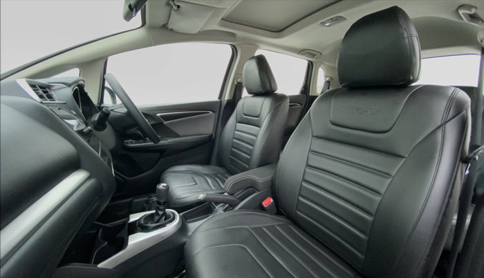 2018 Honda WR-V 1.2 i-VTEC VX MT, Petrol, Manual, 15,555 km, Right Side Front Door Cabin