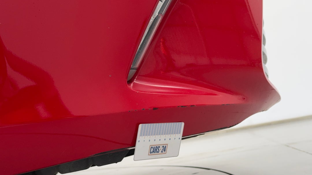 Bumper Front Scratch