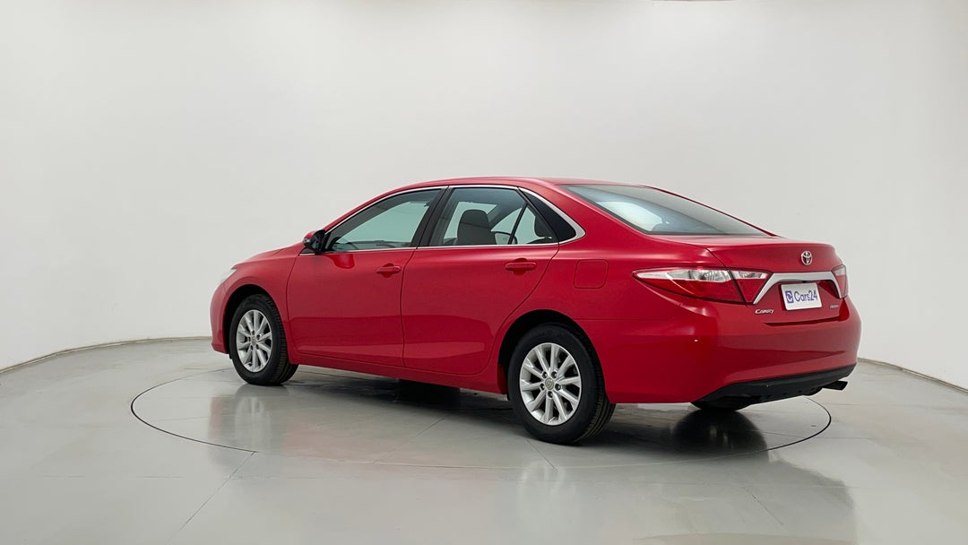 Left Back Diagonal (45- Degree) View