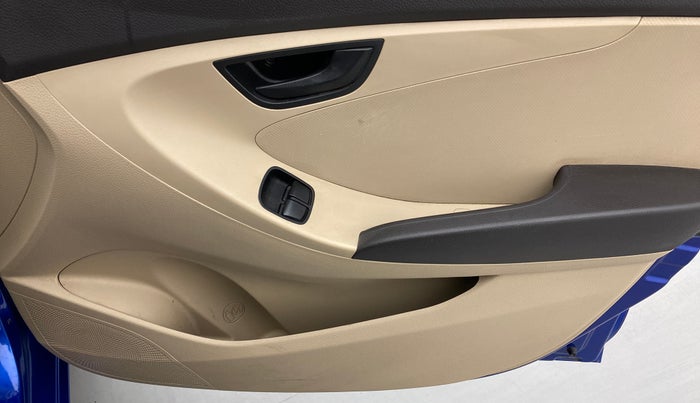 2013 Hyundai Eon ERA PLUS, Petrol, Manual, 68,963 km, Driver Side Door Panels Control