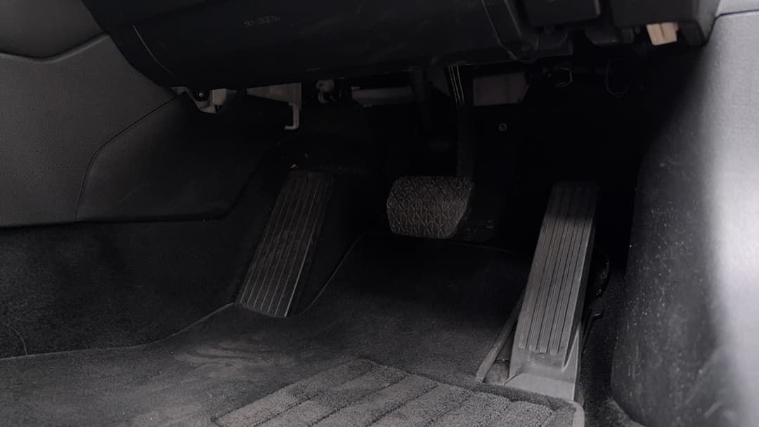 2019 Mazda 3 G20 Pure, Automatic, 51048 km, Pedals and Footmat
