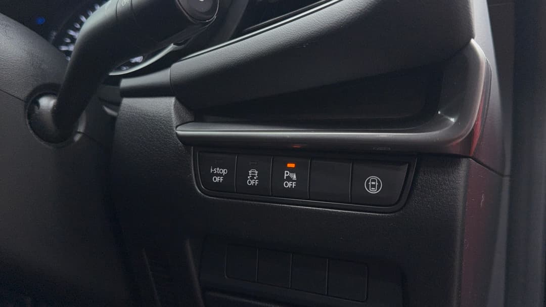 2019 Mazda 3 G20 Pure, Automatic, 51048 km, Utility Switches/Buttons