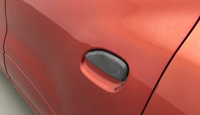 2016 Renault Kwid RXT 0.8 (O), Petrol, Manual, 24,290 km, Rear left door - Slightly dented