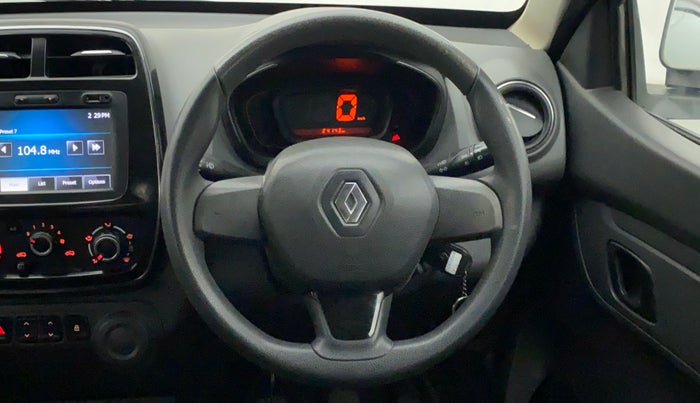 2016 Renault Kwid RXT 0.8 (O), Petrol, Manual, 24,290 km, Steering Wheel Close Up