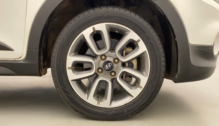 2015 Hyundai i20 Active 1.4 SX, Diesel, Manual, 98,088 km, Right Front Wheel