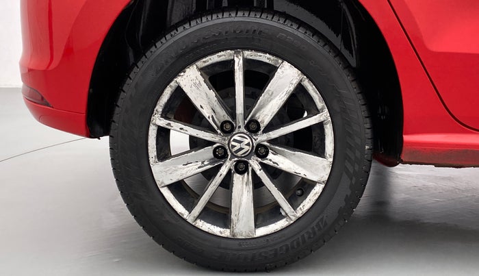 2017 Volkswagen Polo HIGHLINE1.2L PETROL, Petrol, Manual, 60,217 km, Right Rear Wheel