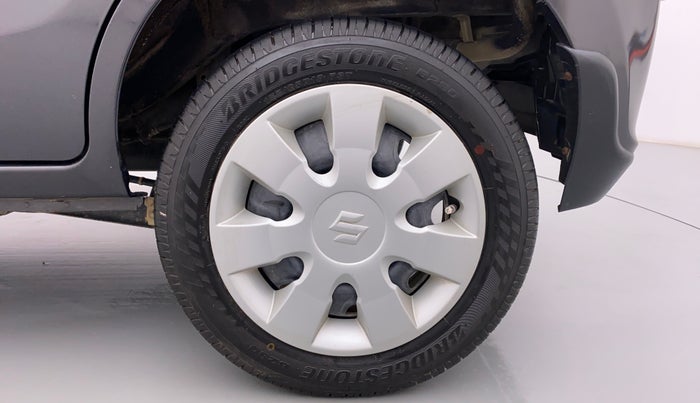 2017 Maruti Alto K10 VXI P, Petrol, Manual, 35,234 km, Left Rear Wheel