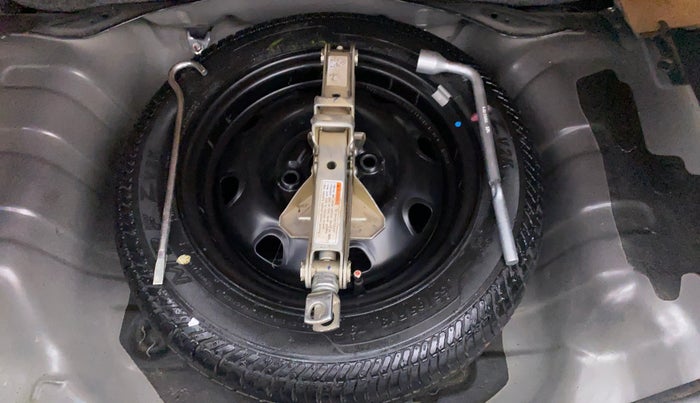 2017 Maruti Alto K10 VXI P, Petrol, Manual, 35,234 km, Spare Tyre