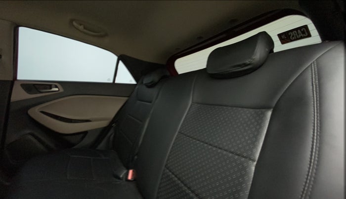 2017 Hyundai Elite i20 ASTA 1.2, Petrol, Manual, 41,798 km, Right Side Rear Door Cabin