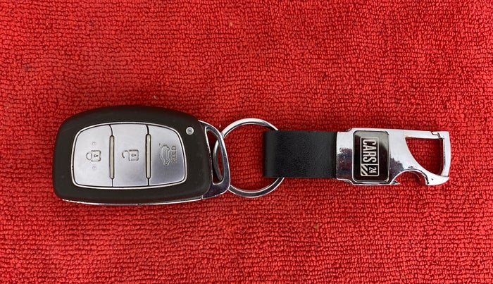 2017 Hyundai Elite i20 ASTA 1.2, Petrol, Manual, 41,798 km, Key Close Up