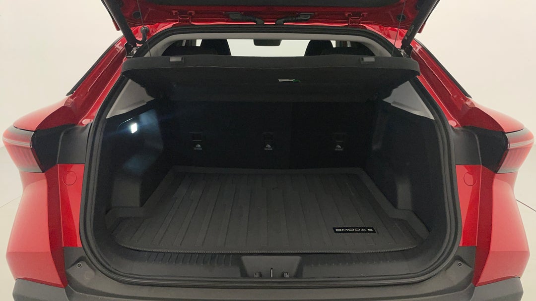 2024 Chery Omoda 5 Ex (high Version), Automatic, 9060 km, Boot Inside View