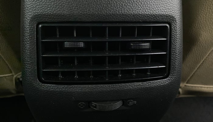 2019 Hyundai Elite i20 SPORTZ PLUS 1.2, Petrol, Manual, 30,683 km, Rear AC Vents