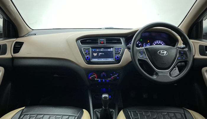 2019 Hyundai Elite i20 SPORTZ PLUS 1.2, Petrol, Manual, 30,683 km, Dashboard