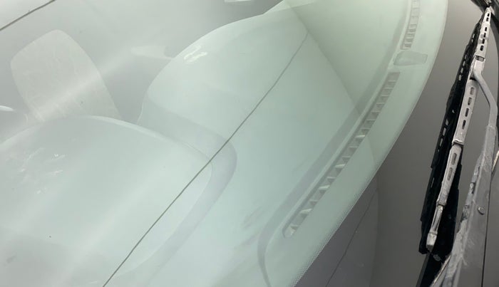2016 Hyundai Grand i10 ASTA AT 1.2 KAPPA VTVT, Petrol, Automatic, 50,477 km, Front windshield - Minor spot on windshield