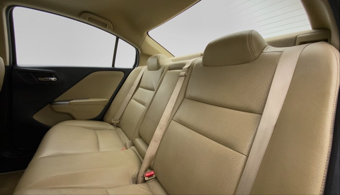 2015 Honda City VX MT PETROL, Petrol, Manual, 89,063 km, Right Side Rear Door Cabin