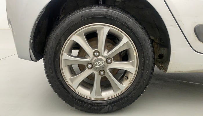 2015 Hyundai Grand i10 ASTA 1.2 KAPPA VTVT, Petrol, Manual, 31,857 km, Right Rear Wheel