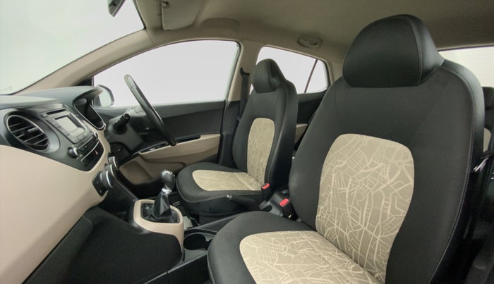 2015 Hyundai Grand i10 ASTA 1.2 KAPPA VTVT, Petrol, Manual, 31,857 km, Right Side Front Door Cabin