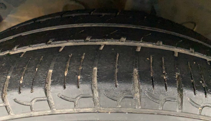 2018 Hyundai NEW SANTRO SPORTZ MT, Petrol, Manual, 39,877 km, Left Front Tyre Tread
