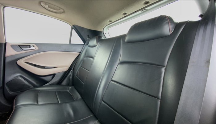 2019 Hyundai Elite i20 1.4 MAGNA PLUS CRDI, Diesel, Manual, 61,470 km, Right Side Rear Door Cabin