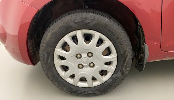 2011 Hyundai i20 MAGNA (O) 1.2, Petrol, Manual, 42,009 km, Left Front Wheel