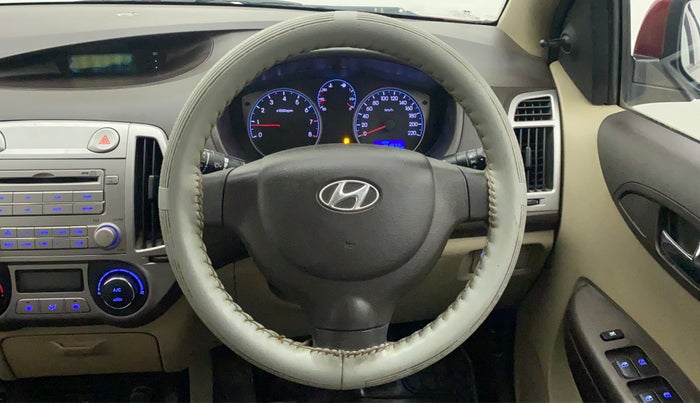 2011 Hyundai i20 MAGNA (O) 1.2, Petrol, Manual, 41,930 km, Steering Wheel Close Up