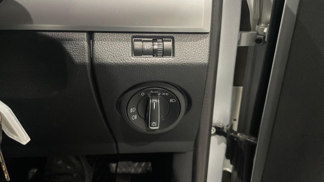 2019 Volkswagen Amarok Tdi550 Sportline 4motion (deu), Automatic, 139065 km, Utility Switches/Buttons