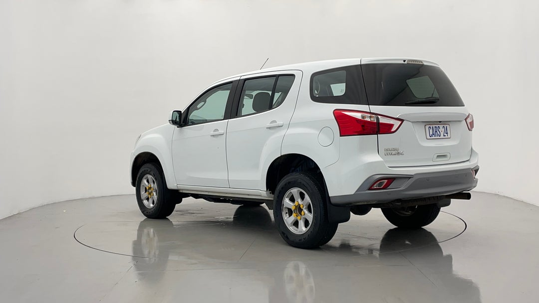 Left Back Diagonal (45- Degree) View