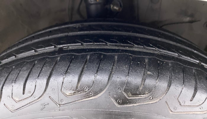 2017 Honda City V CVT, Petrol, Automatic, 66,278 km, Right Front Tyre Tread