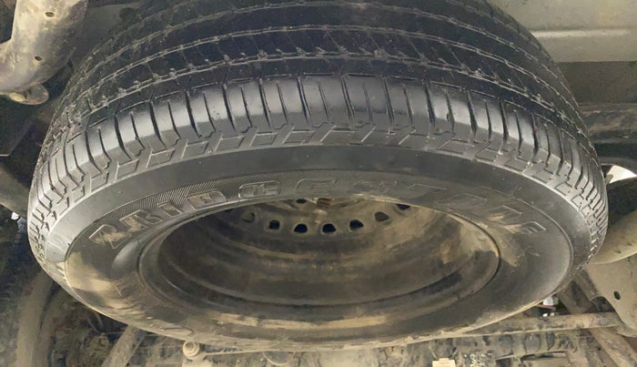 2019 Mahindra Scorpio S5, Diesel, Manual, 58,255 km, Dicky (Boot door) - Tool missing