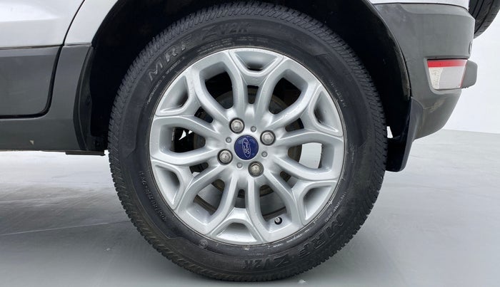 2014 Ford Ecosport 1.5TITANIUM TDCI, Diesel, Manual, 1,38,817 km, Left Rear Wheel