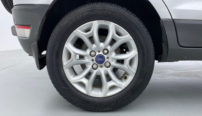 2014 Ford Ecosport 1.5TITANIUM TDCI, Diesel, Manual, 1,38,817 km, Right Rear Wheel