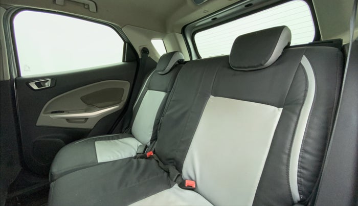 2014 Ford Ecosport 1.5TITANIUM TDCI, Diesel, Manual, 1,38,817 km, Right Side Door Cabin View