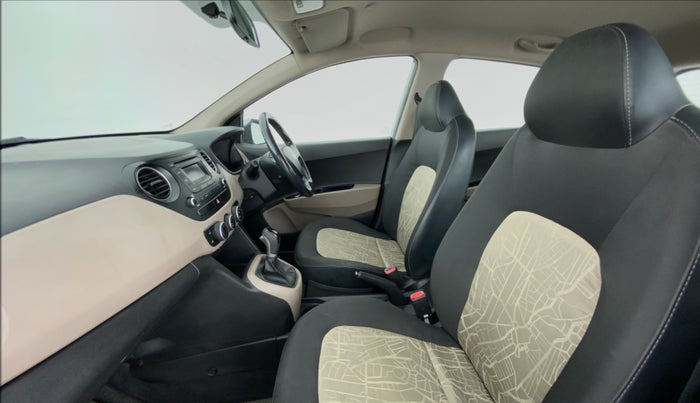 2015 Hyundai Grand i10 ASTA AT 1.2 KAPPA VTVT, Petrol, Automatic, 36,766 km, Right Side Front Door Cabin