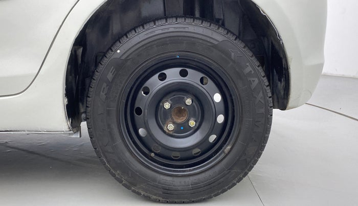 2012 Maruti Swift VXI D, Petrol, Manual, 52,988 km, Left Rear Wheel