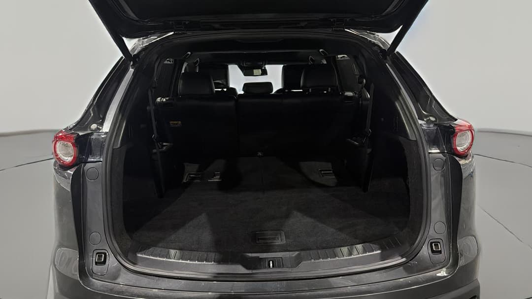 2017 Mazda CX-9 Azami (AWD), Automatic, 132494 km, Boot Inside View