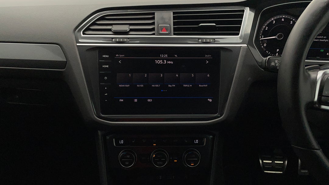 2017 Volkswagen Tiguan 162 Tsi Highline, Automatic, 83266 km, Infotainment System