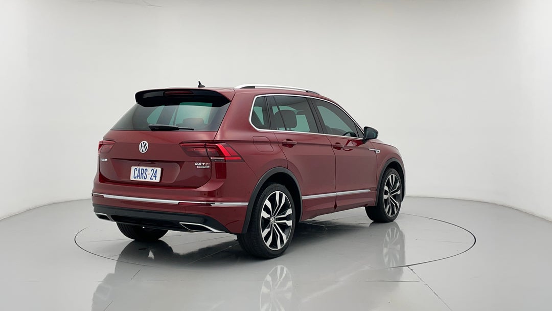 2017 Volkswagen Tiguan 162 Tsi Highline, Automatic, 83266 km, Right Back Diagonal (45- Degree) View