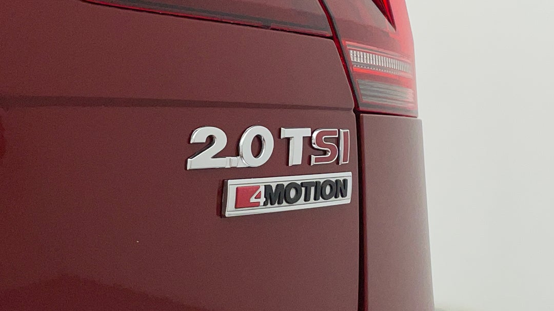 2017 Volkswagen Tiguan 162 Tsi Highline, Automatic, 83266 km, Badge (Boot Right Side)