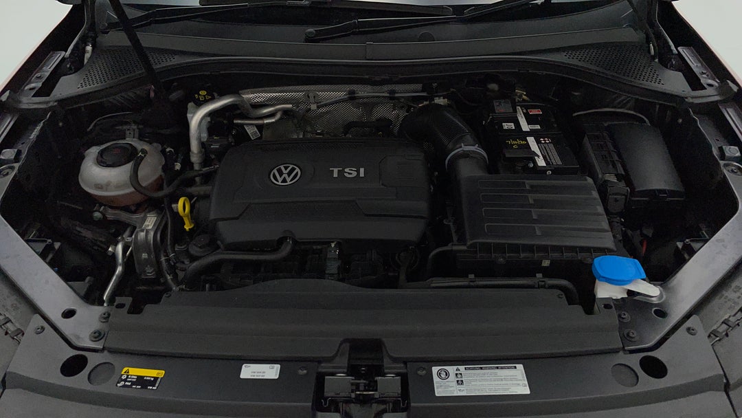 2017 Volkswagen Tiguan 162 Tsi Highline, Automatic, 83266 km, Open Bonnet (Engine)