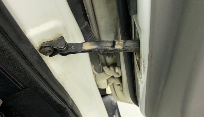 2019 Tata NEXON XM PETROL, Petrol, Manual, 78,644 km, Driver-side door - Checker assembly is not functional