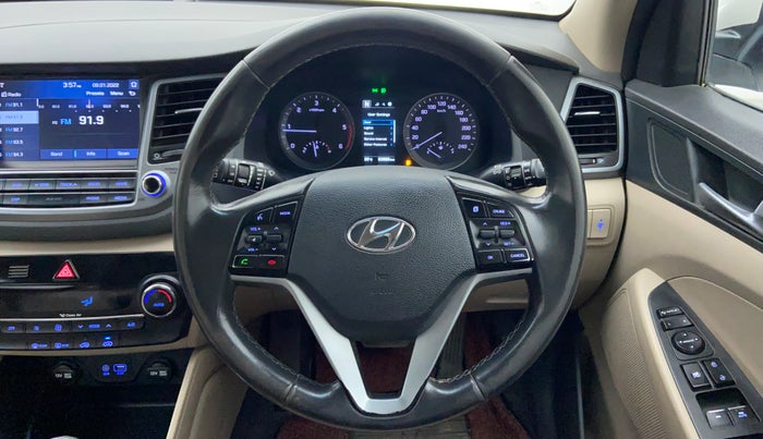 2016 Hyundai Tucson 2WD AT GLS DIESEL, Diesel, Automatic, 63,547 km, Steering Wheel Close Up