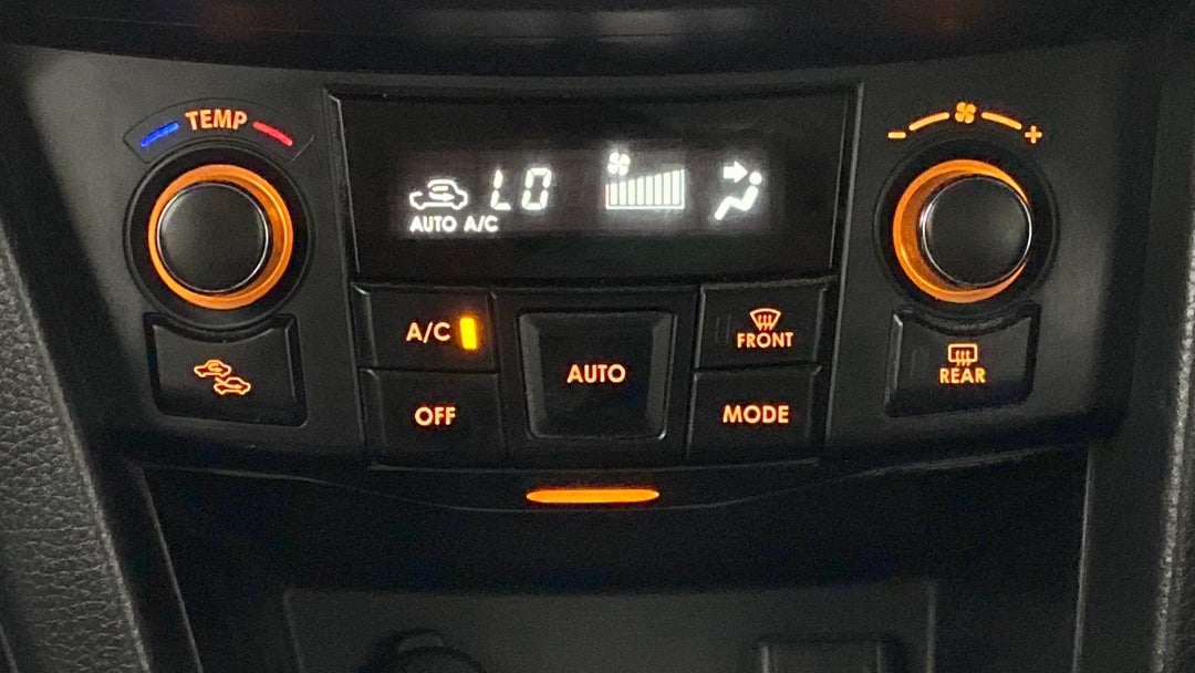 Automatic Climate Control 