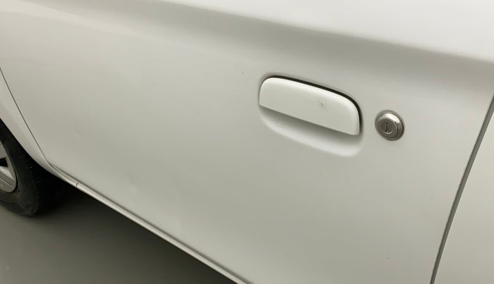 2021 Maruti Alto LXI CNG, CNG, Manual, 47,615 km, Front passenger door - Slightly dented
