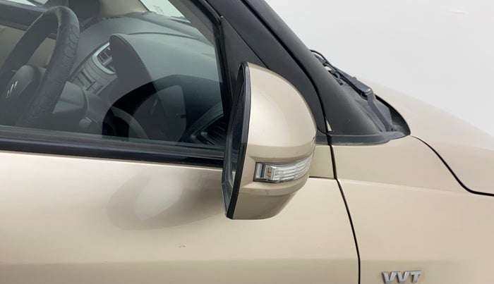 2012 Maruti Swift Dzire VXI, Petrol, Manual, 90,354 km, Right rear-view mirror - Minor scratches