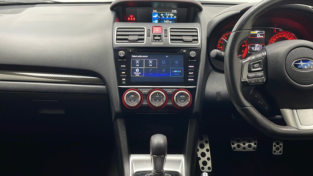 2017 Subaru WRX Premium (awd), Automatic, 112432 km, Center Console